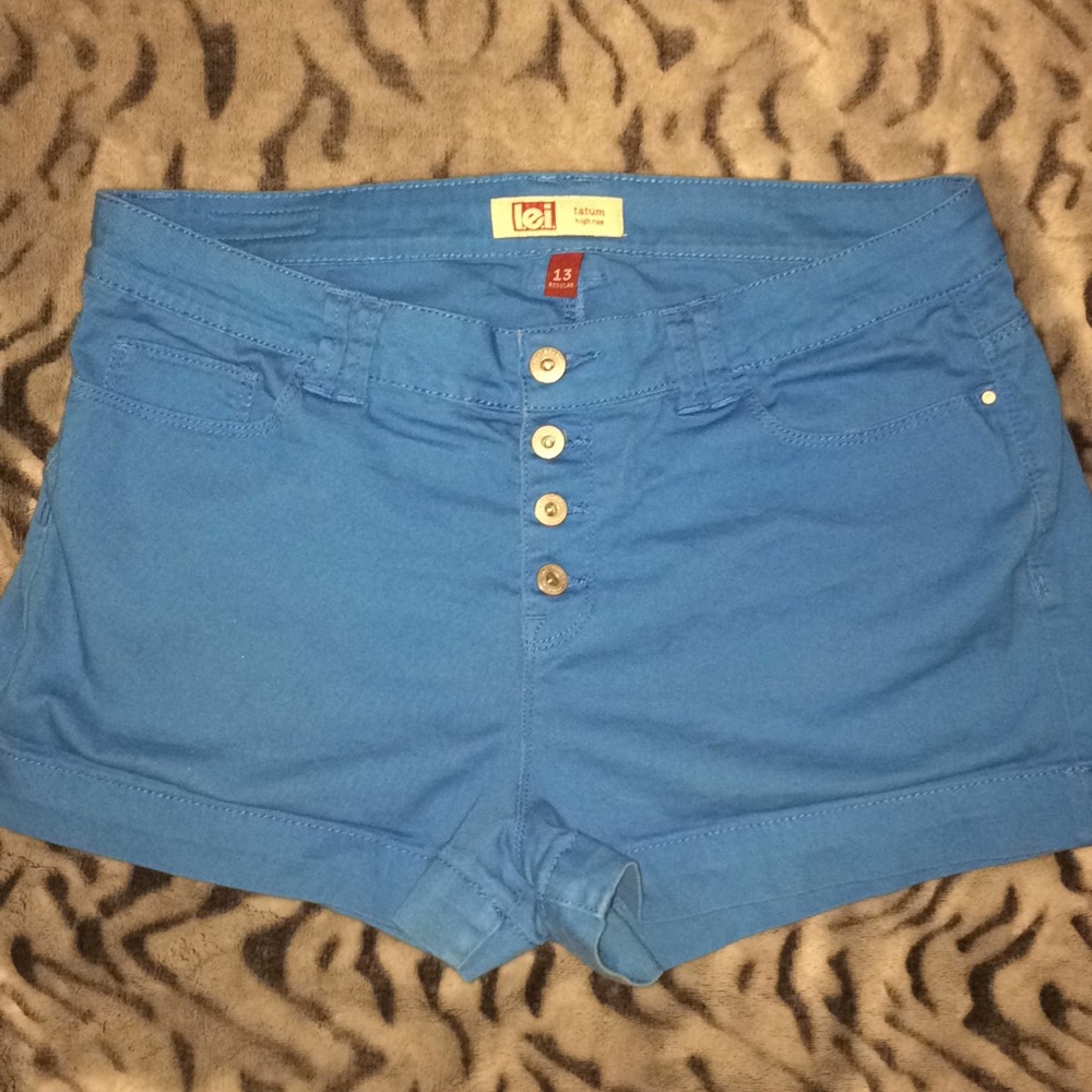 ❤️ Beautiful aqua blue Tatum high waist shorts💋
